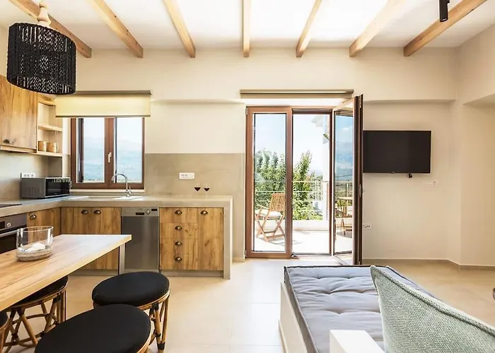 Upper View Villa, With Private Pool * Chania (Crete)