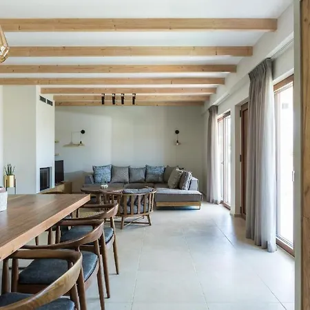 Willa Upper View Villa, With Private Pool Chania (Crete)