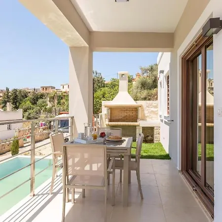 Upper View Villa, With Private Pool * Χανιά