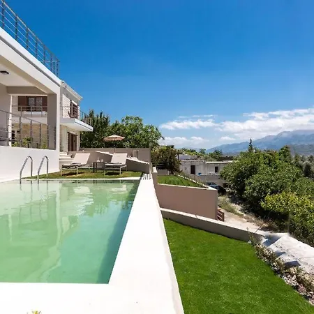 Upper View Villa, With Private Pool Willa *