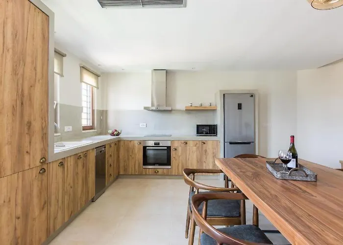 ヴィラ Upper View Villa, With Private Pool *